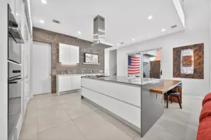 211 Stratford St, Houston, TX 77006 - Photo 7