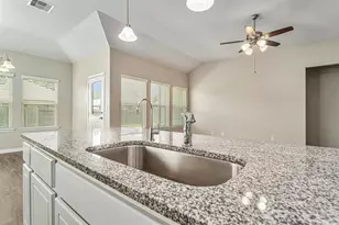 15020 Meadow Glen N, Conroe, TX 77306 - Photo 11