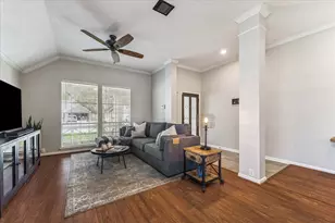 891 Victoria Lakes Dr, Katy, TX 77493 - Photo 5