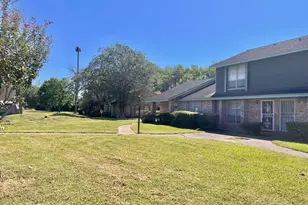 7913 Cook Rd, Houston, TX 77072 - Photo 11