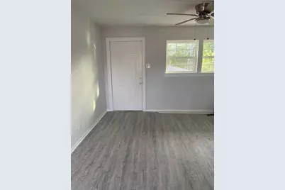 2518 Lidstone Street #7, Houston, TX 77023 - Photo 11