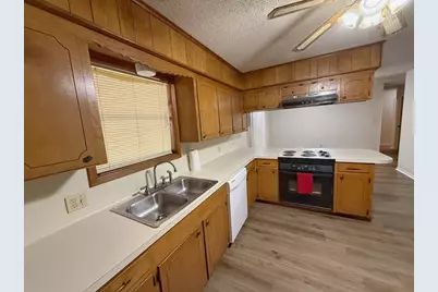 129 Stewart, Centerville, TX 75833 - Photo 9