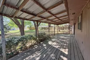 129 Stewart, Centerville, TX 75833 - Photo 7