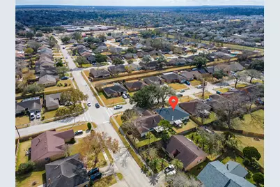 2506 Bisontine Street, Friendswood, TX 77546 - Photo 37
