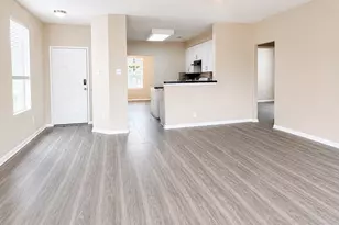 22523 Spring Crossing Dr, Spring, TX 77373 - Photo 13