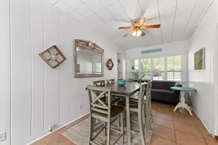 123 Bonita Ave, Galveston, TX 77550 - Photo 7