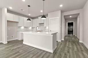 4533 Blue Mountain Laurel St, Pinehurst, TX 77362 - Photo 3