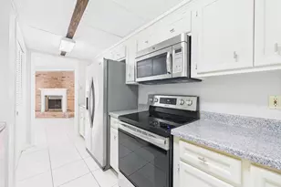 9409 Fondren Rd, Houston, TX 77074 - Photo 9