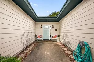 1809 Driftwood Ln, Galveston, TX 77551 - Photo 5