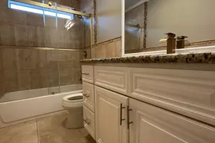 608 Pebbleshire Dr, Houston, TX 77062 - Photo 13