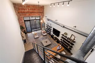 1601 W Webster St, Houston, TX 77019 - Photo 13