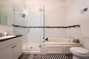 1601 W Webster St, Houston, TX 77019 - Photo 11