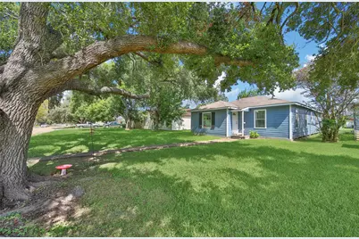 1606 W 8th Street, Freeport, TX 77541 - Photo 17