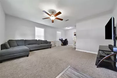 1606 W 8th Street, Freeport, TX 77541 - Photo 3