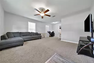 1606 W 8th St, Freeport, TX 77541 - Photo 3