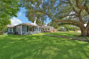 1606 W 8th St, Freeport, TX 77541 - Photo 21