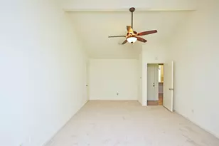 2035 Shorewood Ln, Sugar Land, TX 77479 - Photo 13