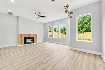 7827 Brandon Street #A/B, Houston, TX 77051 - Photo 17
