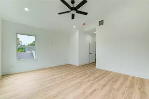 7827 Brandon St, Houston, TX 77051 - Photo 35
