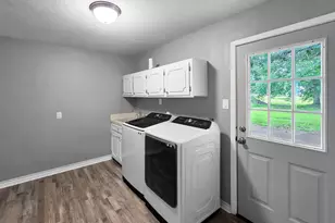 829 S Van Ostrand Ave, Winnie, TX 77665 - Photo 19