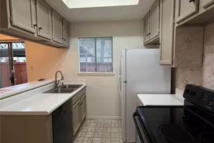 11711 Memorial Dr, Houston, TX 77024 - Photo 5