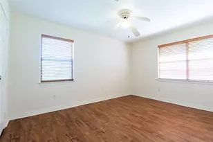 905 28th St, Dickinson, TX 77539 - Photo 21