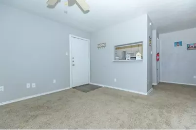 420 Garland Drive #813, Lake Jackson, TX 77566 - Photo 3