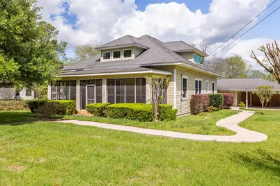 2031 Grand Avenue, Liberty, TX 77575 - Photo 1