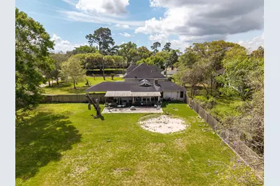 2031 Grand Avenue, Liberty, TX 77575 - Photo 43