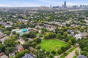 3930 Marlowe St, Houston, TX 77005 - Photo 39