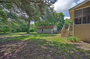 804 E Academy, Brenham, TX 77833 - Photo 17