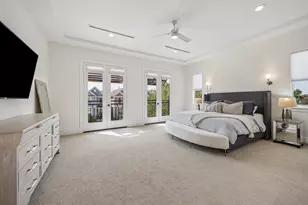 541 W 27th St, Houston, TX 77008 - Photo 9