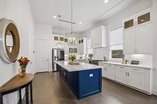 541 W 27th St, Houston, TX 77008 - Photo 35
