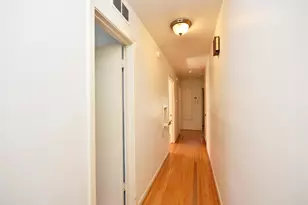 1818 Watercrest Dr, Houston, TX 77008 - Photo 19