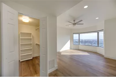 2001 Holcombe Boulevard #2203, Houston, TX 77030 - Photo 31