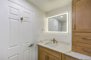 2001 Holcombe Blvd, Houston, TX 77030 - Photo 35