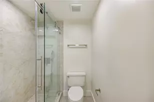 2001 Holcombe Blvd, Houston, TX 77030 - Photo 27