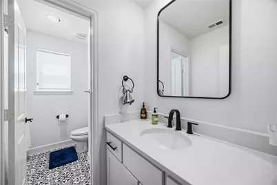 723 W 16th Street, Houston, TX 77008 - Photo 19