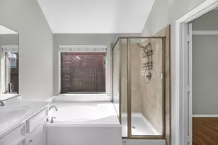 13703 Evening Wind Dr, Pearland, TX 77584 - Photo 31