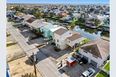 658 Warsaw Street, Hitchcock, TX 77563 - Photo 39