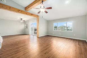 658 Warsaw St, Hitchcock, TX 77563 - Photo 9