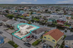 658 Warsaw St, Hitchcock, TX 77563 - Photo 29