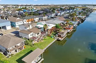 658 Warsaw St, Hitchcock, TX 77563 - Photo 35