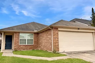 6219 Borage St, Crosby, TX 77532 - Photo 1