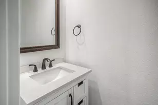 5210 Kenton Pl Ln, Fulshear, TX 77441 - Photo 5