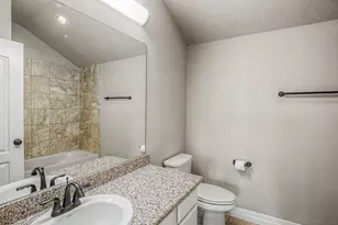 5210 Kenton Pl Ln, Fulshear, TX 77441 - Photo 33