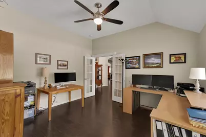 1605 Cafe Dumonde, Conroe, TX 77304 - Photo 11