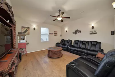 34202 Mill Creek Court, Pinehurst, TX 77362 - Photo 35