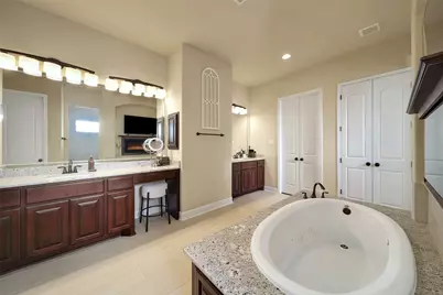34202 Mill Creek Court, Pinehurst, TX 77362 - Photo 27