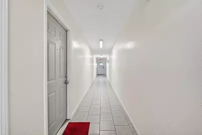 7742 Park Place Boulevard #4, Houston, TX 77087 - Photo 17